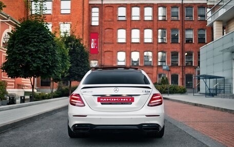 Mercedes-Benz E-Класс AMG, 2018 год, 7 850 000 рублей, 5 фотография