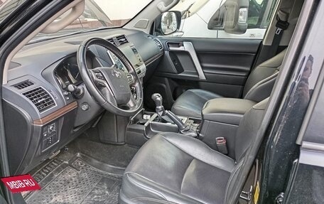 Toyota Land Cruiser Prado 150 рестайлинг 2, 2021 год, 6 800 000 рублей, 10 фотография