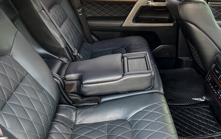 Toyota Land Cruiser 200, 2017 год, 7 500 000 рублей, 11 фотография