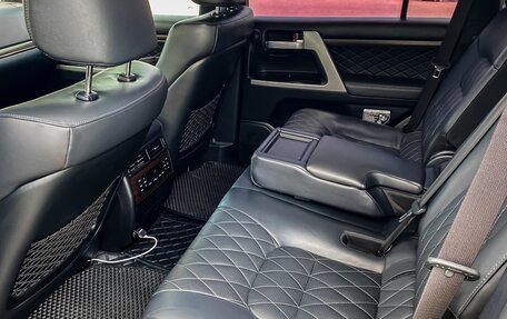 Toyota Land Cruiser 200, 2017 год, 7 500 000 рублей, 12 фотография