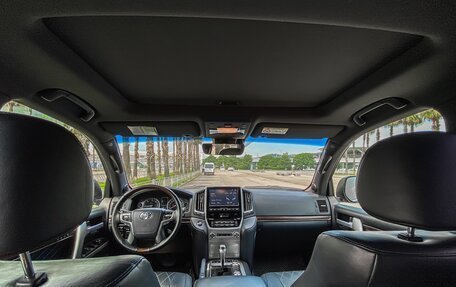 Toyota Land Cruiser 200, 2017 год, 7 500 000 рублей, 13 фотография