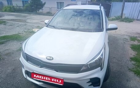 KIA Rio IV, 2021 год, 1 950 000 рублей, 2 фотография