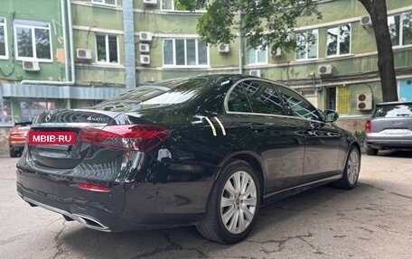 Mercedes-Benz E-Класс, 2021 год, 3 150 000 рублей, 2 фотография