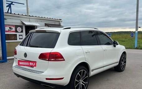Volkswagen Touareg III, 2011 год, 1 699 000 рублей, 9 фотография