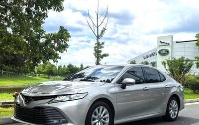 Toyota Camry, 2021 год, 2 350 000 рублей, 1 фотография