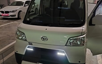 Daihatsu Hijet X, 2018 год, 1 050 000 рублей, 1 фотография