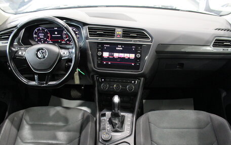 Volkswagen Tiguan II, 2018 год, 2 770 000 рублей, 13 фотография