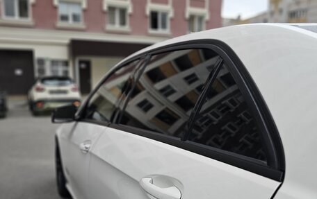 Mercedes-Benz E-Класс, 2013 год, 1 980 000 рублей, 6 фотография