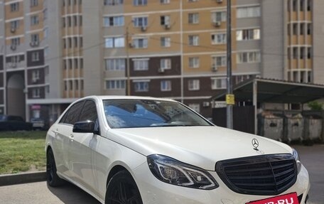 Mercedes-Benz E-Класс, 2013 год, 1 980 000 рублей, 2 фотография