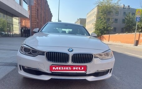 BMW 3 серия, 2012 год, 1 650 000 рублей, 3 фотография