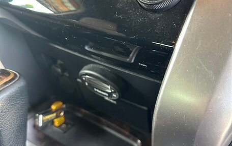 Toyota Land Cruiser 200, 2012 год, 4 200 000 рублей, 5 фотография
