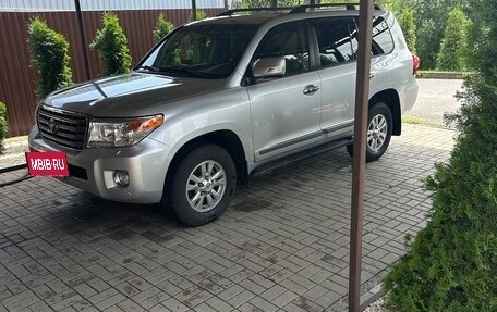 Toyota Land Cruiser 200, 2012 год, 4 200 000 рублей, 2 фотография