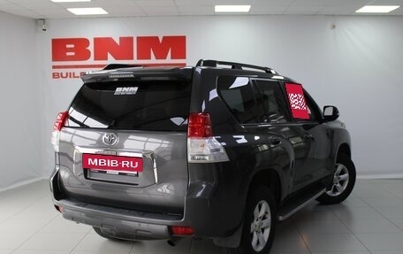 Toyota Land Cruiser Prado 150 рестайлинг 2, 2010 год, 2 885 000 рублей, 3 фотография