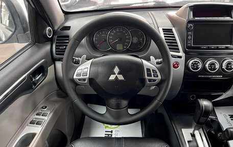 Mitsubishi Pajero Sport II рестайлинг, 2015 год, 1 295 000 рублей, 13 фотография