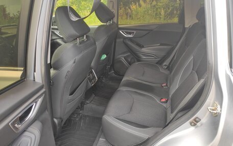 Subaru Forester, 2018 год, 3 300 000 рублей, 5 фотография