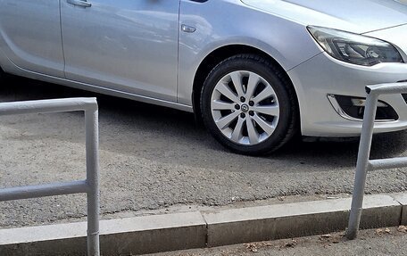 Opel Astra J, 2012 год, 720 000 рублей, 13 фотография