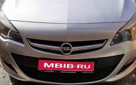 Opel Astra J, 2012 год, 720 000 рублей, 2 фотография