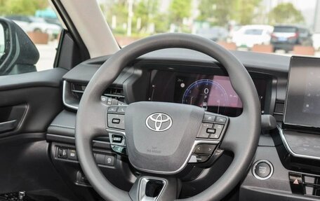 Toyota Camry, 2025 год, 2 992 000 рублей, 9 фотография