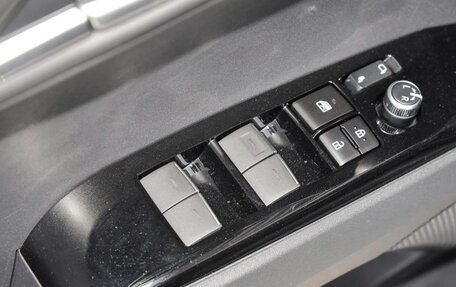 Toyota Camry, 2025 год, 2 992 000 рублей, 24 фотография