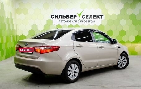 KIA Rio III рестайлинг, 2014 год, 950 000 рублей, 2 фотография