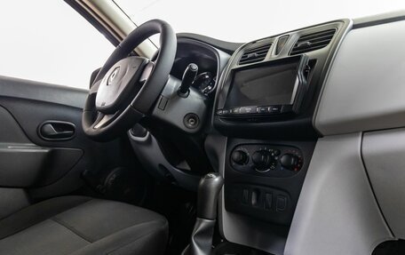Renault Sandero II рестайлинг, 2014 год, 743 000 рублей, 20 фотография