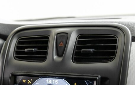 Renault Sandero II рестайлинг, 2014 год, 743 000 рублей, 21 фотография