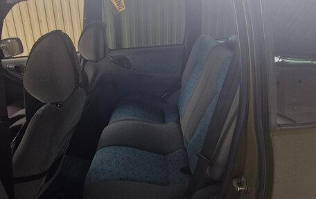 Chevrolet Niva I рестайлинг, 2004 год, 533 000 рублей, 9 фотография