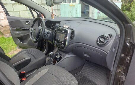 Renault Kaptur I рестайлинг, 2017 год, 1 650 000 рублей, 5 фотография