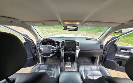 Toyota Land Cruiser 200, 2014 год, 3 700 000 рублей, 13 фотография