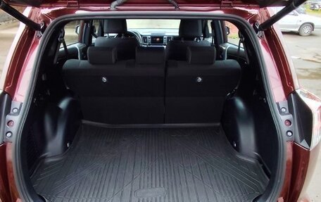 Toyota RAV4, 2019 год, 2 950 000 рублей, 6 фотография