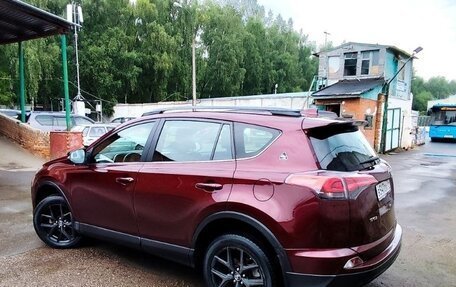 Toyota RAV4, 2019 год, 2 950 000 рублей, 5 фотография
