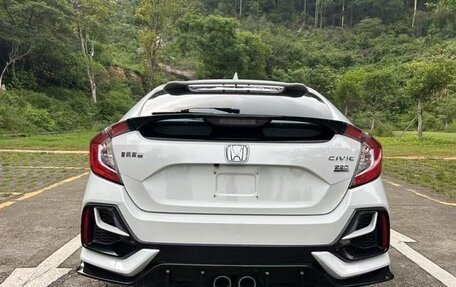 Honda Civic IX, 2021 год, 1 600 000 рублей, 7 фотография