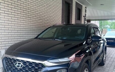 Hyundai Santa Fe IV, 2019 год, 3 000 000 рублей, 2 фотография