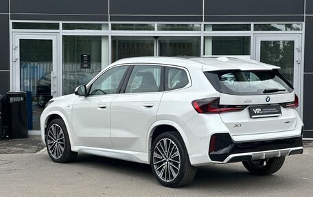 BMW X1, 2024 год, 5 900 000 рублей, 7 фотография