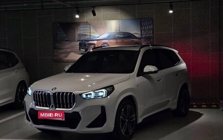 BMW X1, 2022 год, 2 800 000 рублей, 2 фотография