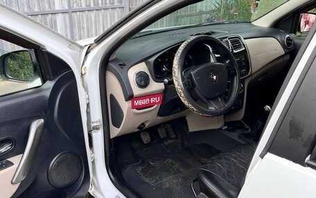 Renault Logan II, 2014 год, 400 000 рублей, 20 фотография