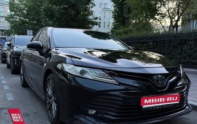 Toyota Camry, 2018 год, 2 100 000 рублей, 1 фотография
