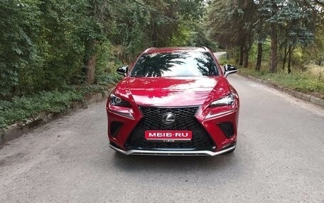 Lexus NX I, 2019 год, 3 200 000 рублей, 1 фотография
