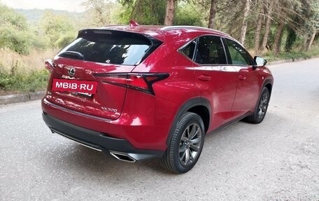Lexus NX I, 2019 год, 3 200 000 рублей, 4 фотография