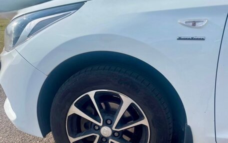 Hyundai Solaris II рестайлинг, 2019 год, 1 349 000 рублей, 7 фотография