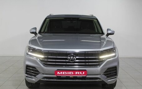 Volkswagen Touareg III, 2020 год, 4 750 000 рублей, 2 фотография