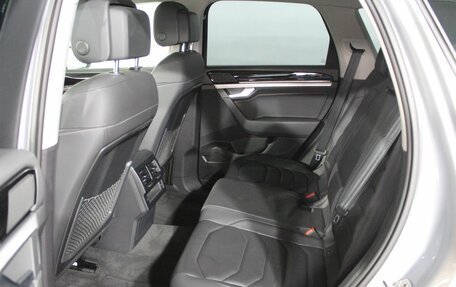 Volkswagen Touareg III, 2020 год, 4 750 000 рублей, 18 фотография