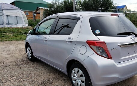 Toyota Vitz, 2012 год, 760 000 рублей, 5 фотография