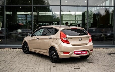 Hyundai Solaris II рестайлинг, 2012 год, 800 000 рублей, 6 фотография