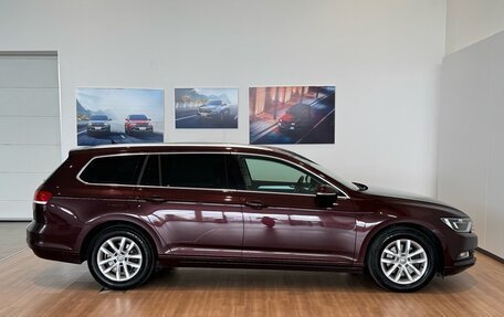 Volkswagen Passat B8 рестайлинг, 2018 год, 1 920 000 рублей, 4 фотография