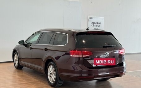 Volkswagen Passat B8 рестайлинг, 2018 год, 1 920 000 рублей, 7 фотография