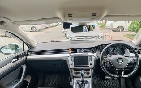 Volkswagen Passat B8 рестайлинг, 2015 год, 1 900 000 рублей, 6 фотография