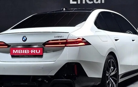 BMW 5 серия, 2024 год, 8 800 000 рублей, 2 фотография