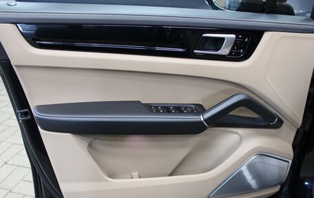 Porsche Cayenne III, 2018 год, 5 850 000 рублей, 15 фотография