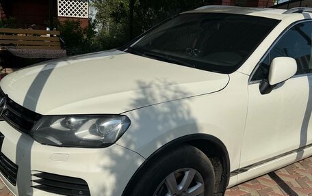 Volkswagen Touareg III, 2010 год, 1 600 000 рублей, 6 фотография